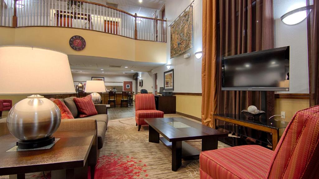 Best Western Dayton Inn & Suites Main image 2